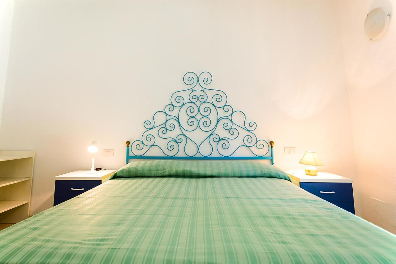 Hotiday Apartment Collection - Villa Alba Cala Liberotto Kültér fotó
