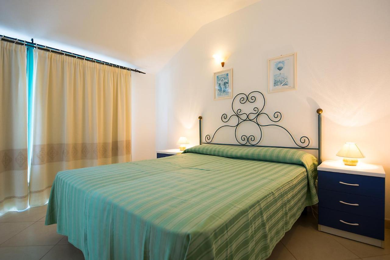 Hotiday Apartment Collection - Villa Alba Cala Liberotto Kültér fotó