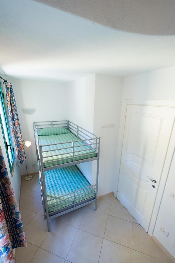 Hotiday Apartment Collection - Villa Alba Cala Liberotto Kültér fotó